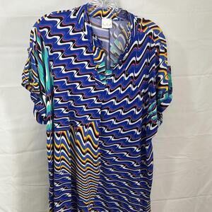 L.I.A Love Is All multi‑print top in Plus Size 1X NWT Workwear Casual